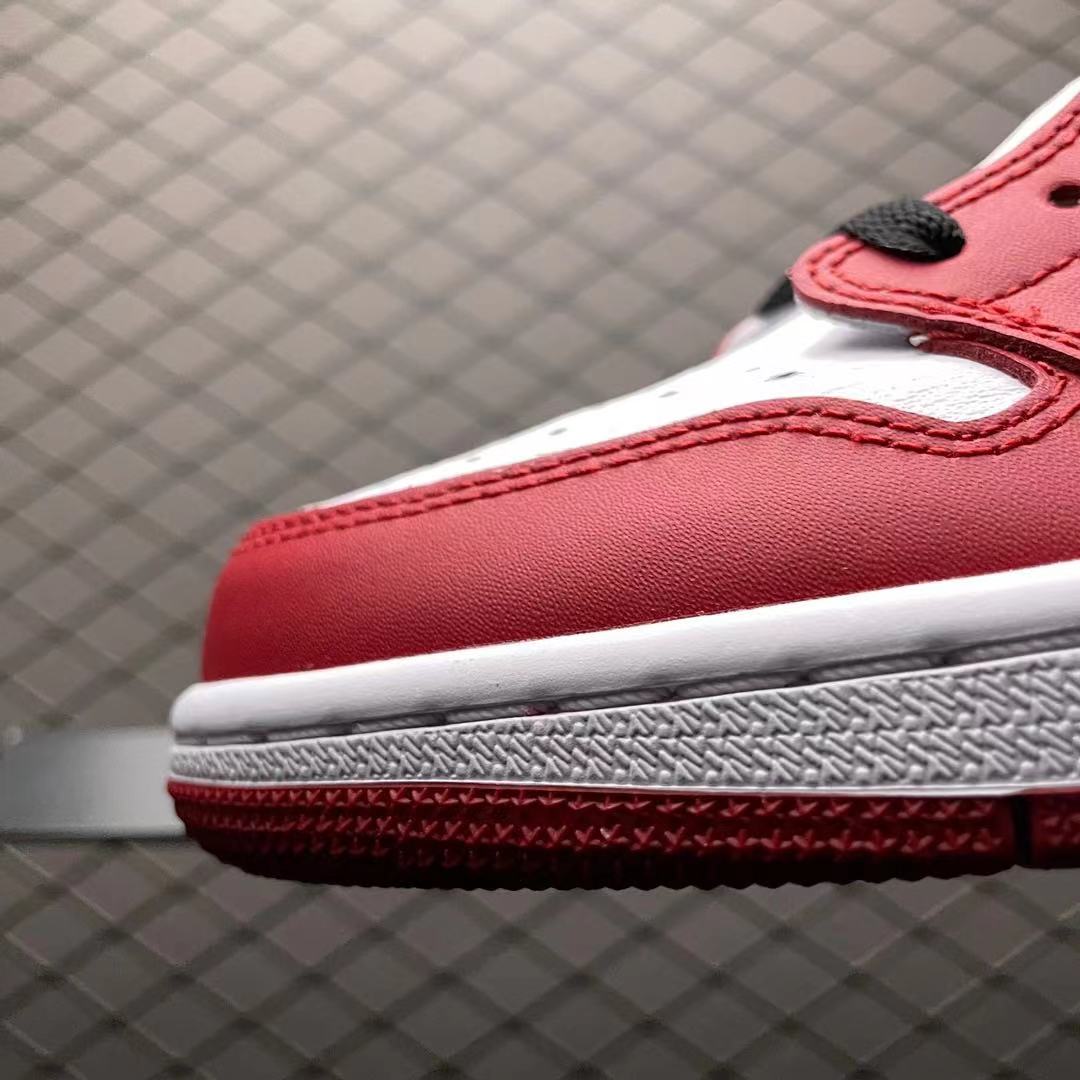 NIKE AIR JORDAN 1 RETRO LOW CHICAGO (2016)
