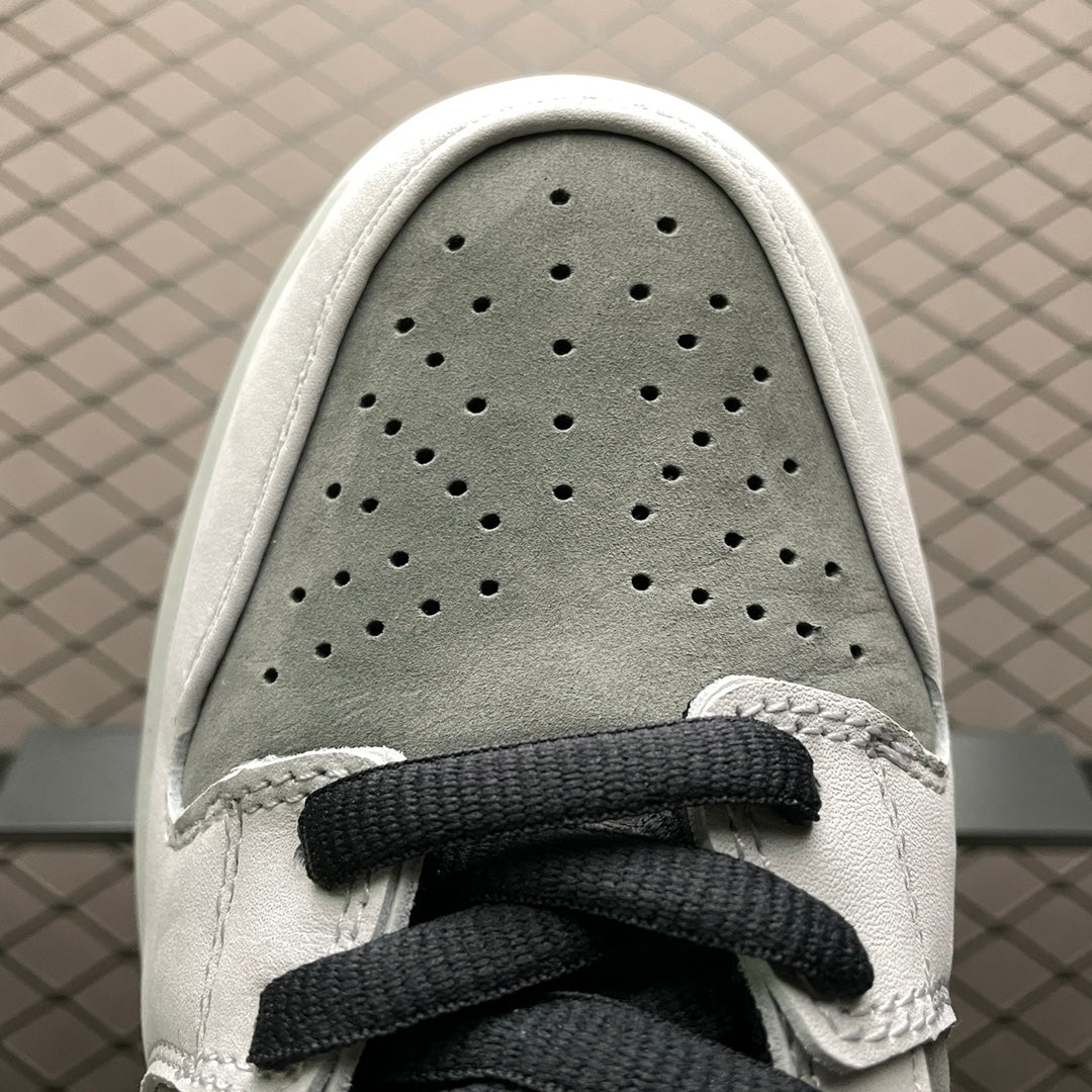 Nike SB Dunk Low Pro "VX1000 Camcorder"
