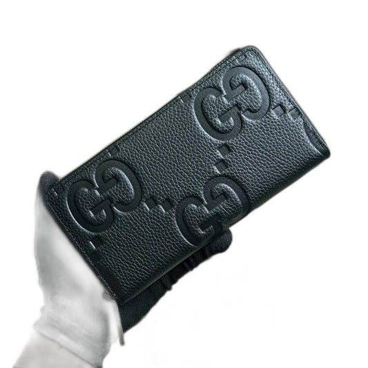 GUCCI Logo Embossed Zip-Around Wallet