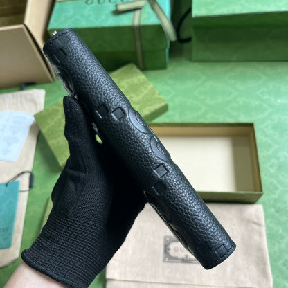 GUCCI Logo Embossed Zip-Around Wallet