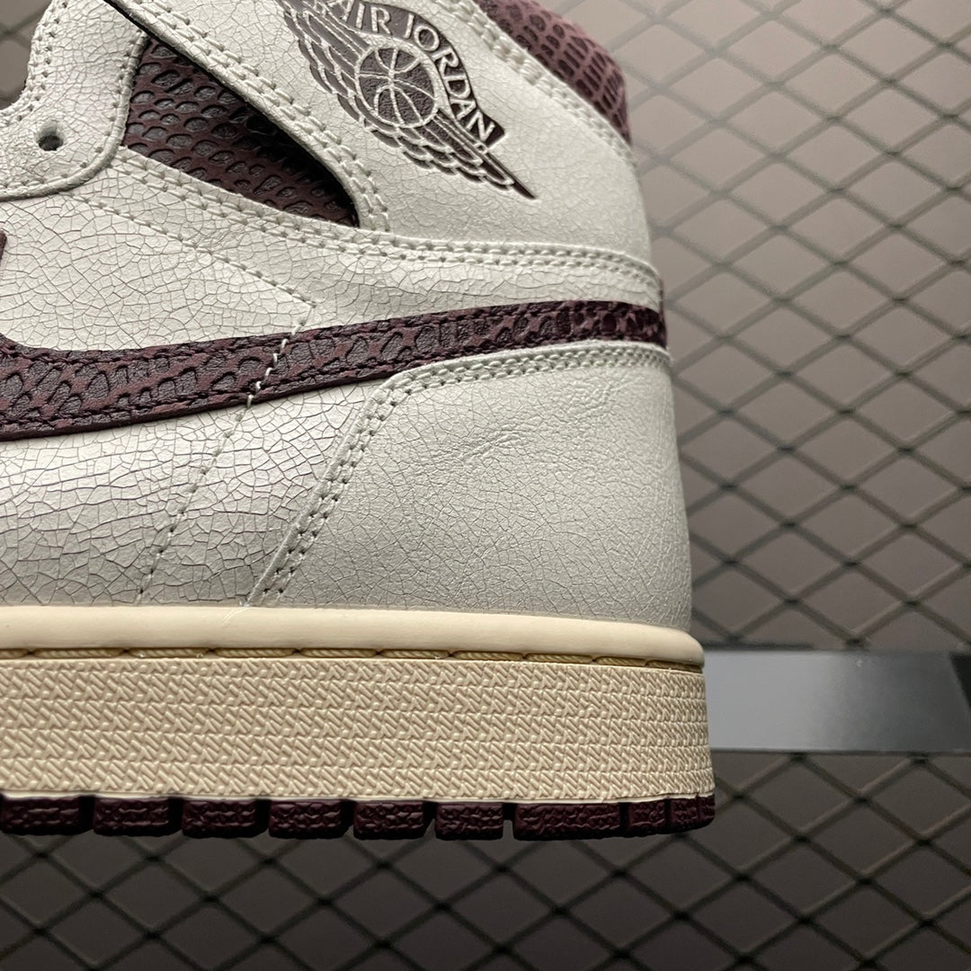 A Ma Maniere × Nike Air Jordan 1 RETRO High OG "Sail and Burgundy"