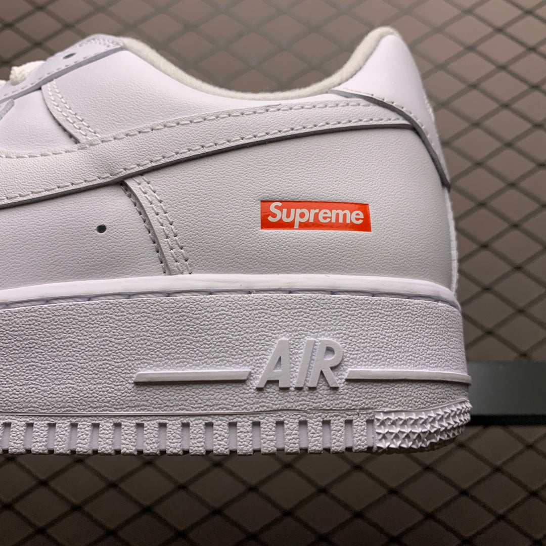 Supreme × Nike Air Force 1 Low "White"
