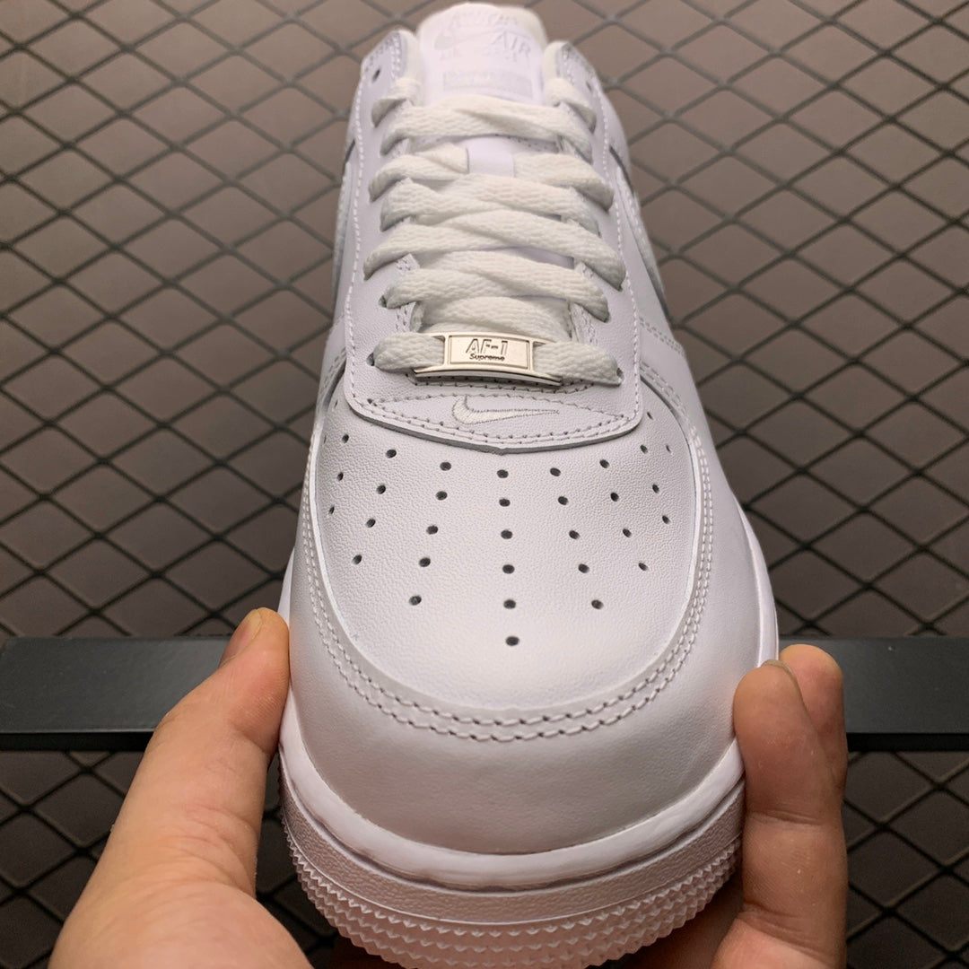 Supreme × Nike Air Force 1 Low "White"