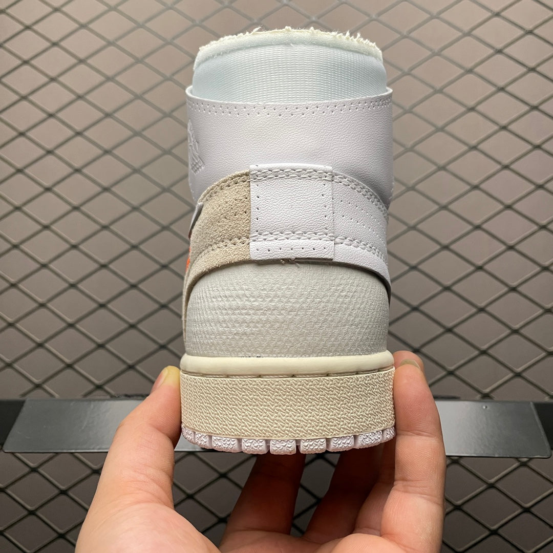 OFF-WHITE × NIKE AIR JORDAN 1 WHITE