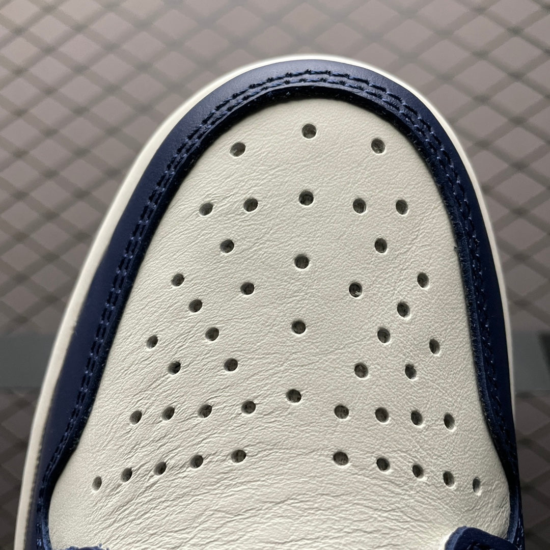 Nike Air Jordan 1 Retro High OG "Obsidian/University Blue"