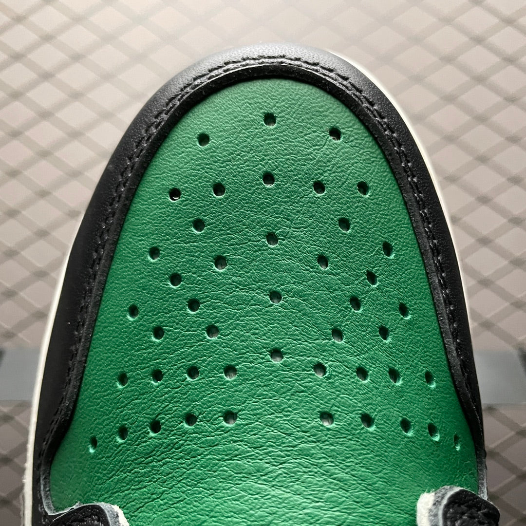 Nike Air Jordan 1 Retro High OG "Pine Green"(2018)