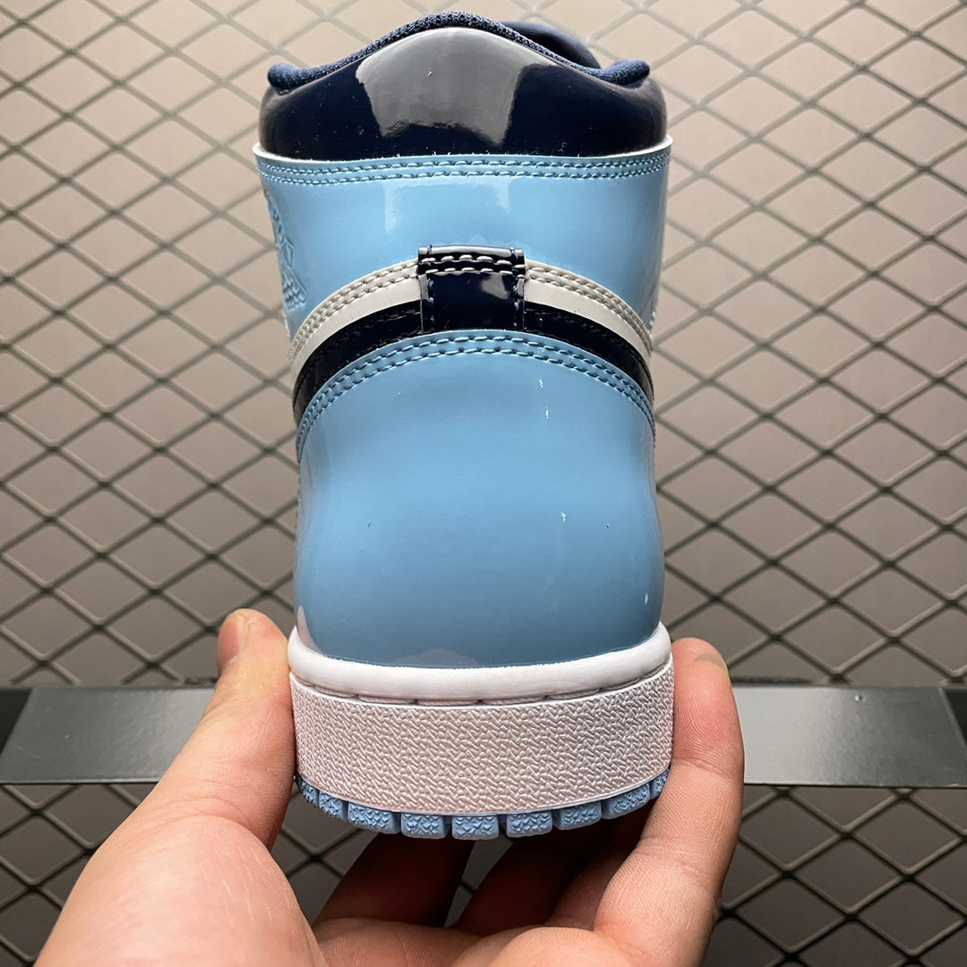 Nike WMNS Air Jordan 1 High UNC "Patent Leather"