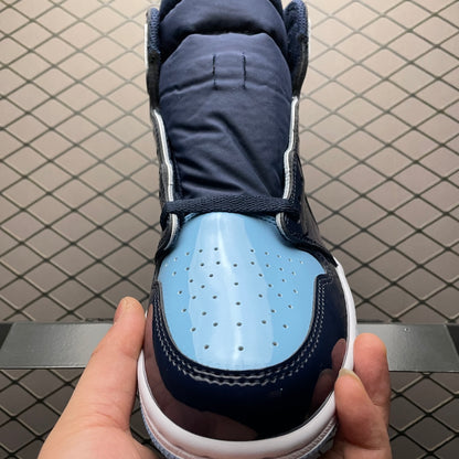 Nike WMNS Air Jordan 1 High UNC "Patent Leather"
