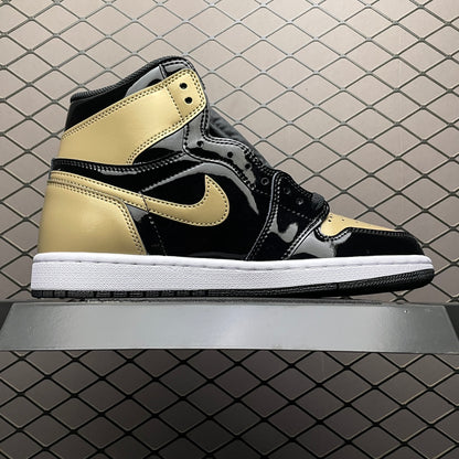 Nike Air Jordan 1 RETRO High OG NRG "Gold Toe"