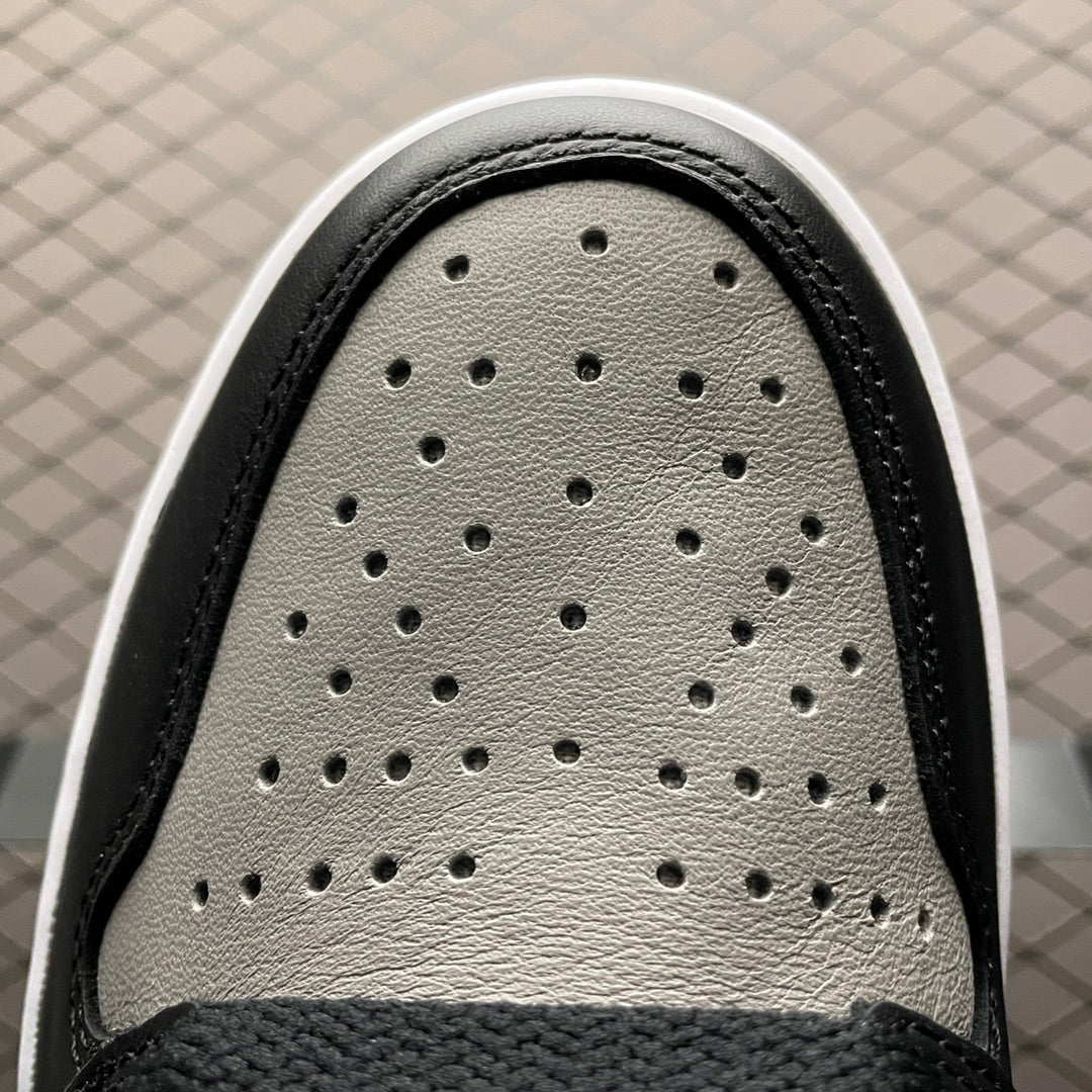 NIKE AIR JORDAN 1 RETRO HIGH OG "SHADOW"(2018)