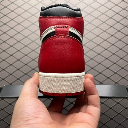 Nike Air Jordan 1 Retro High OG "Bred Toe"