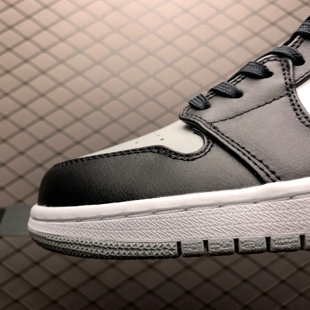 NIKE AIR JORDAN 1 LOW "BLACK/LIGHT SMOKE GREY"