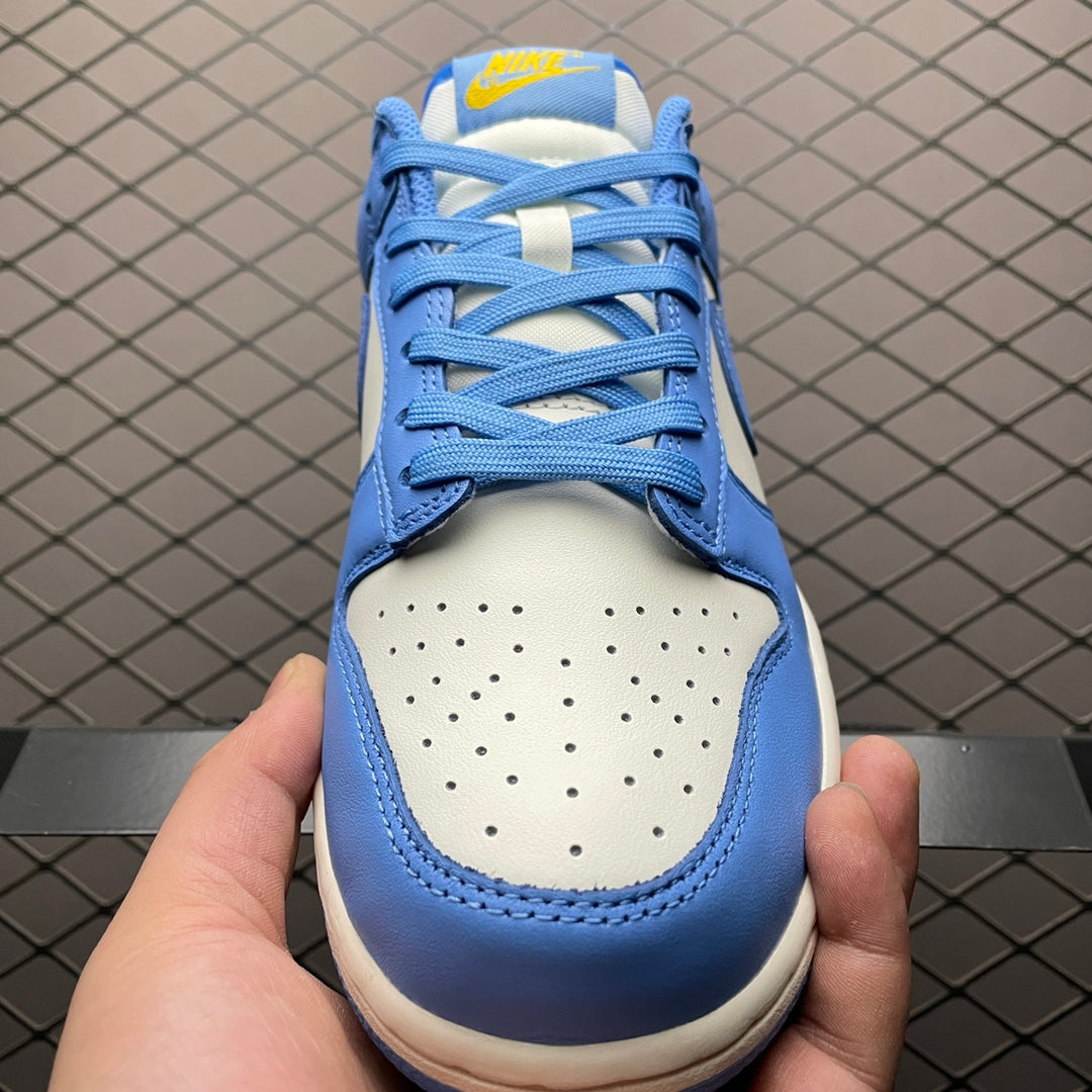Nike WMNS Dunk Low "Coast"