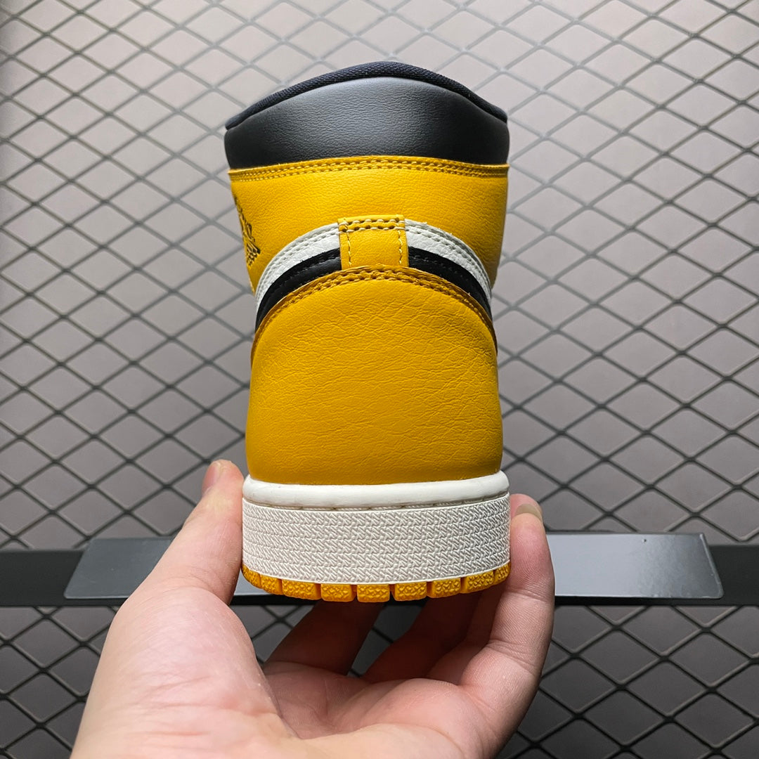 Nike Air Jordan 1 Retro High OG "Taxi"