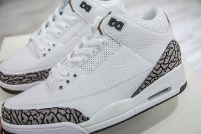 Nike Air Jordan 3 Retro "Mocha" (2018）