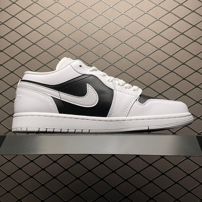 NIKE WMNS AIR JORDAN 1 LOW "PANDA"