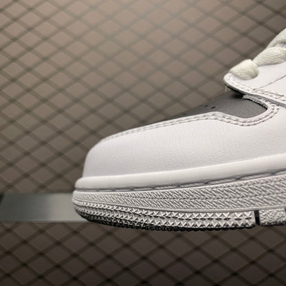 NIKE WMNS AIR JORDAN 1 LOW "PANDA"