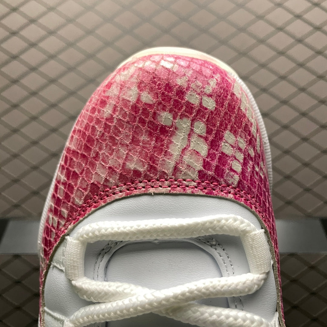 Nike WMNS Air Jordan 11 Low "Snakeskin Pink"