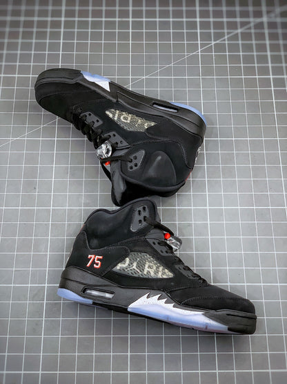 NIKE AIR JORDAN 5 PARIS SAINT-GERMAIN BLACK/CEMENT GREY
