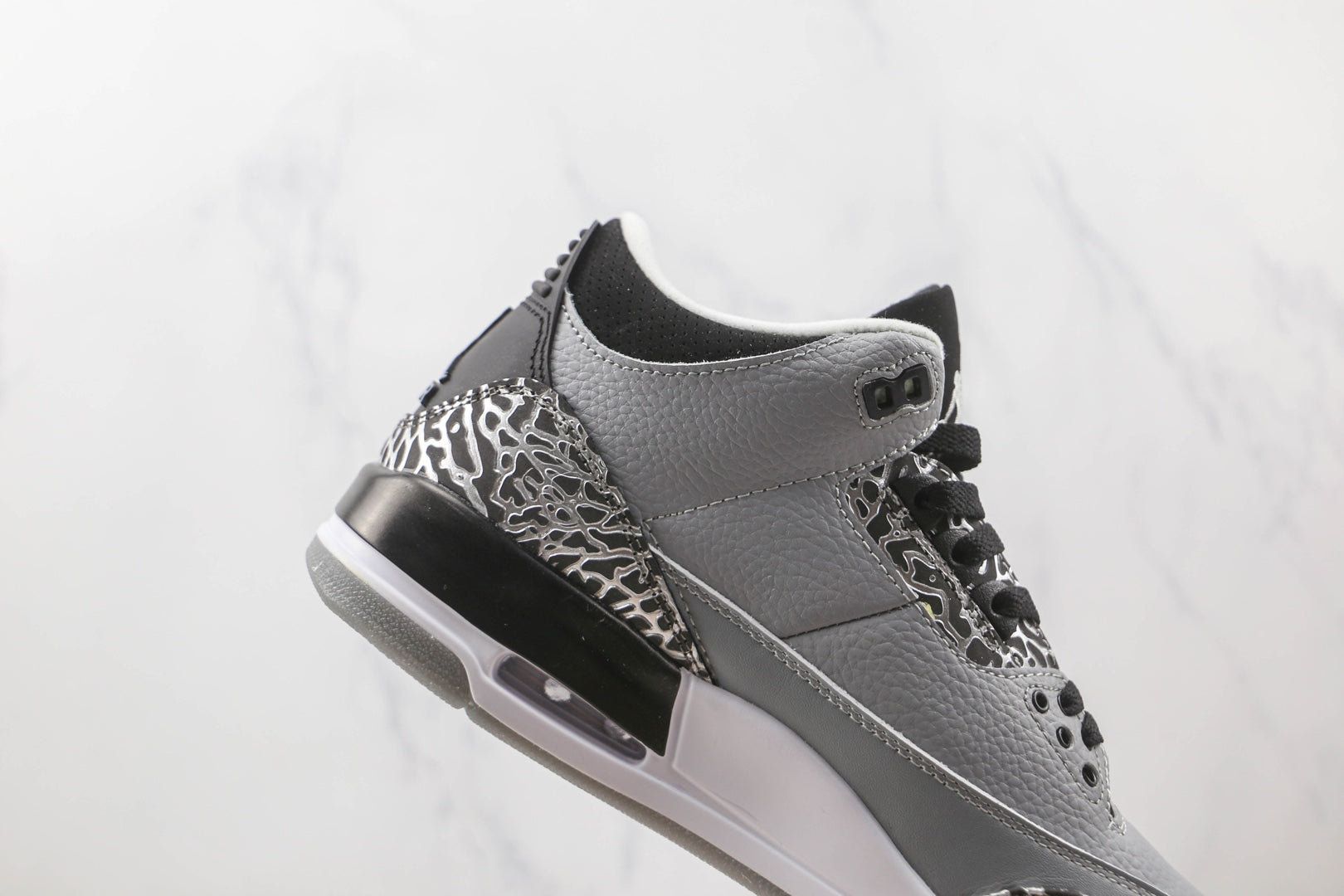 Nike Air Jordan 3 Retro "Wolf Grey"
