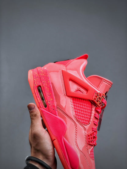 Nike WMNS Air Jordan 4 Retro "Hot Punch"
