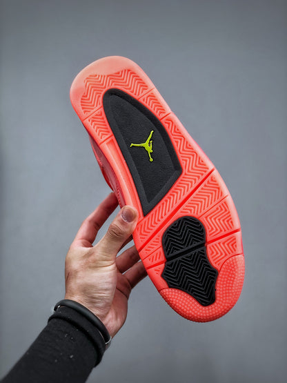 Nike WMNS Air Jordan 4 Retro "Hot Punch"