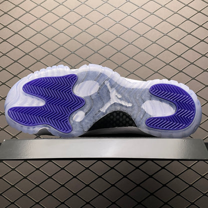 Nike Air Jordan 11 Retro "Concord"