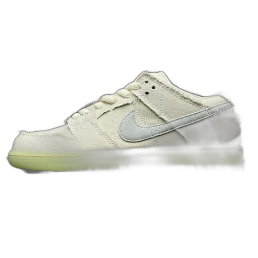 Nike SB Dunk Low "Mummy"