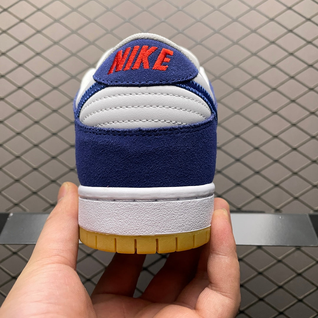 Nike SB Dunk Low "Los Angeles Dodgers/Deep Royal Blue"