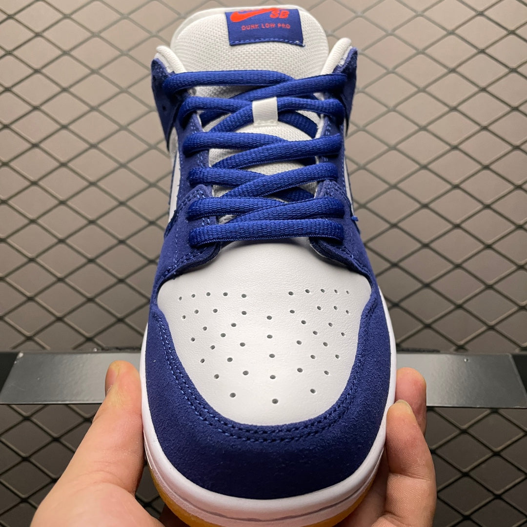 Nike SB Dunk Low "Los Angeles Dodgers/Deep Royal Blue"