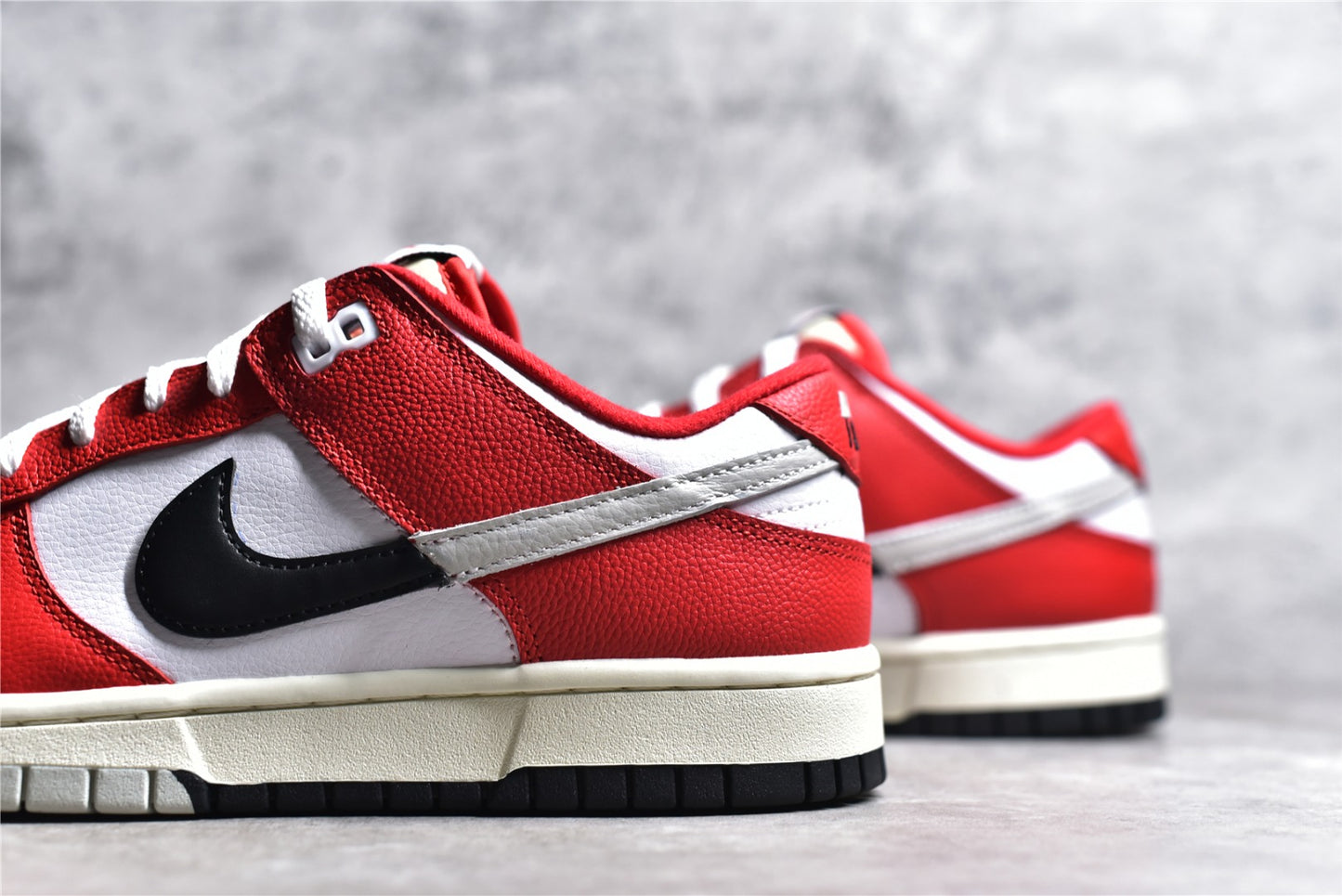 Nike Dunk Low "Chicago Split"