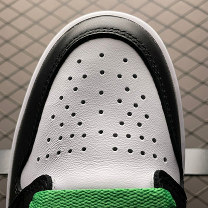 Nike Air Jordan 1 Retro High OG "Celtics/Black and Lucky Green" (2023)