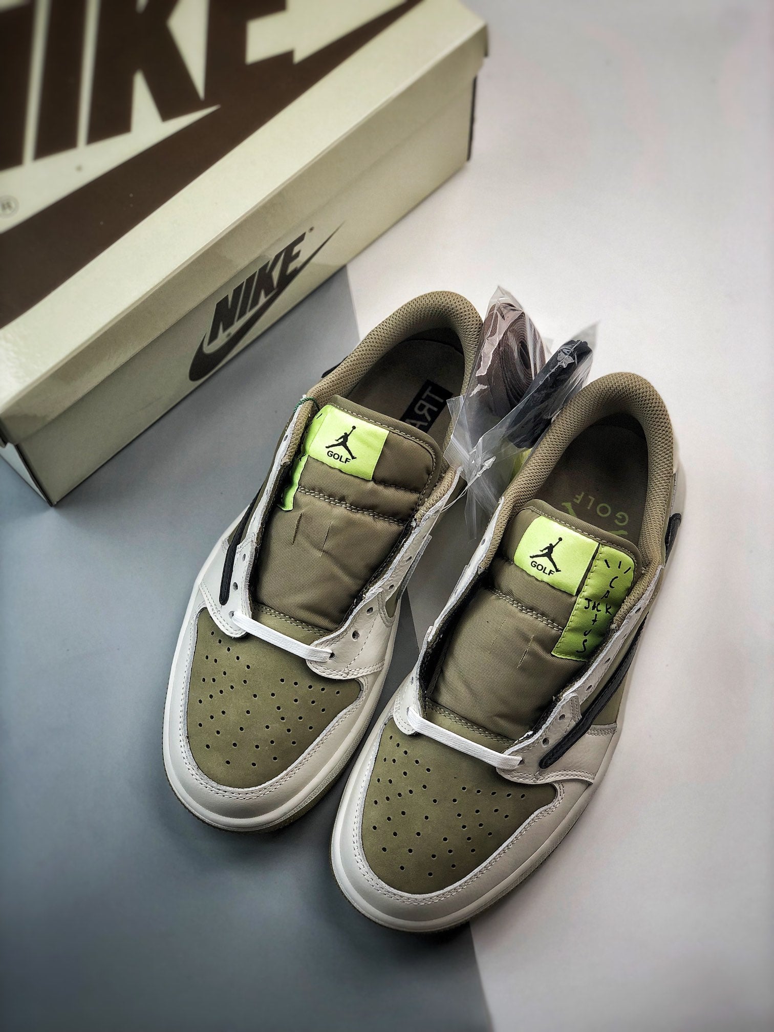 Travis Scott × Nike Air Jordan 1 Low Golf NRG "Neutral Olive"