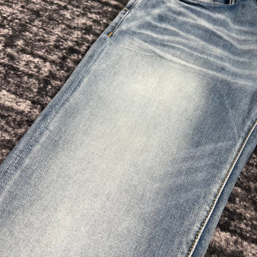 PURPLE BRAND Halftone Wordmark Jeans 'Light Indigo'
