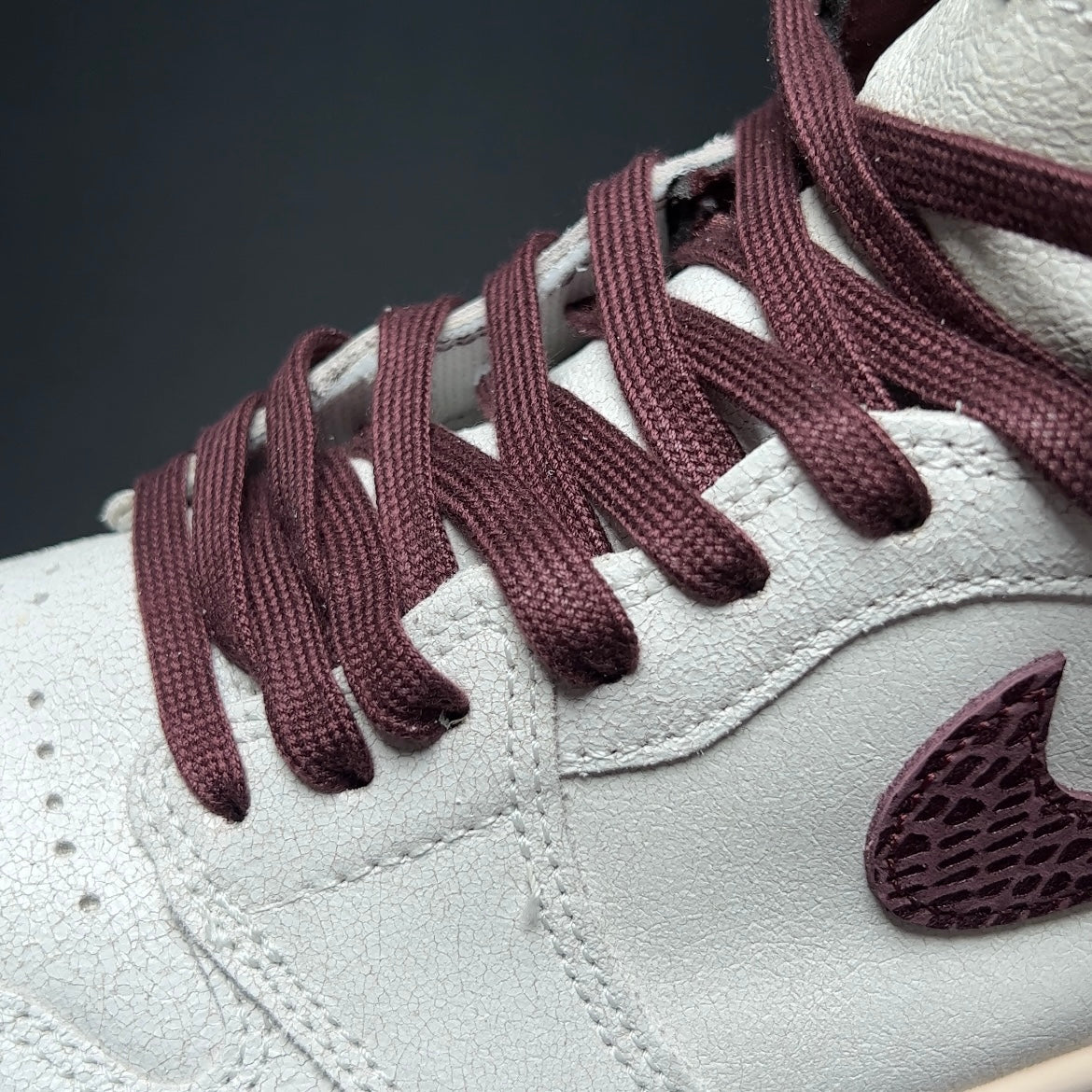 【LJR】A Ma Maniere × Nike Air Jordan 1 RETRO High OG "Sail and Burgundy" LJR