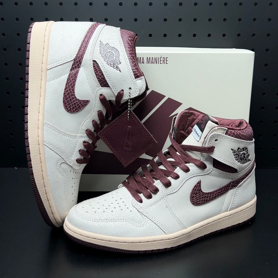 【LJR】A Ma Maniere × Nike Air Jordan 1 RETRO High OG "Sail and Burgundy" LJR