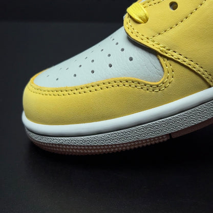 Travis Scott × Nike WMNS Air Jordan 1 Low OG "Canary"