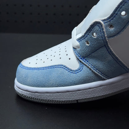 Nike Air Jordan 1 High OG "Hyper Royal"