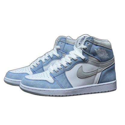 Nike Air Jordan 1 High OG "Hyper Royal"