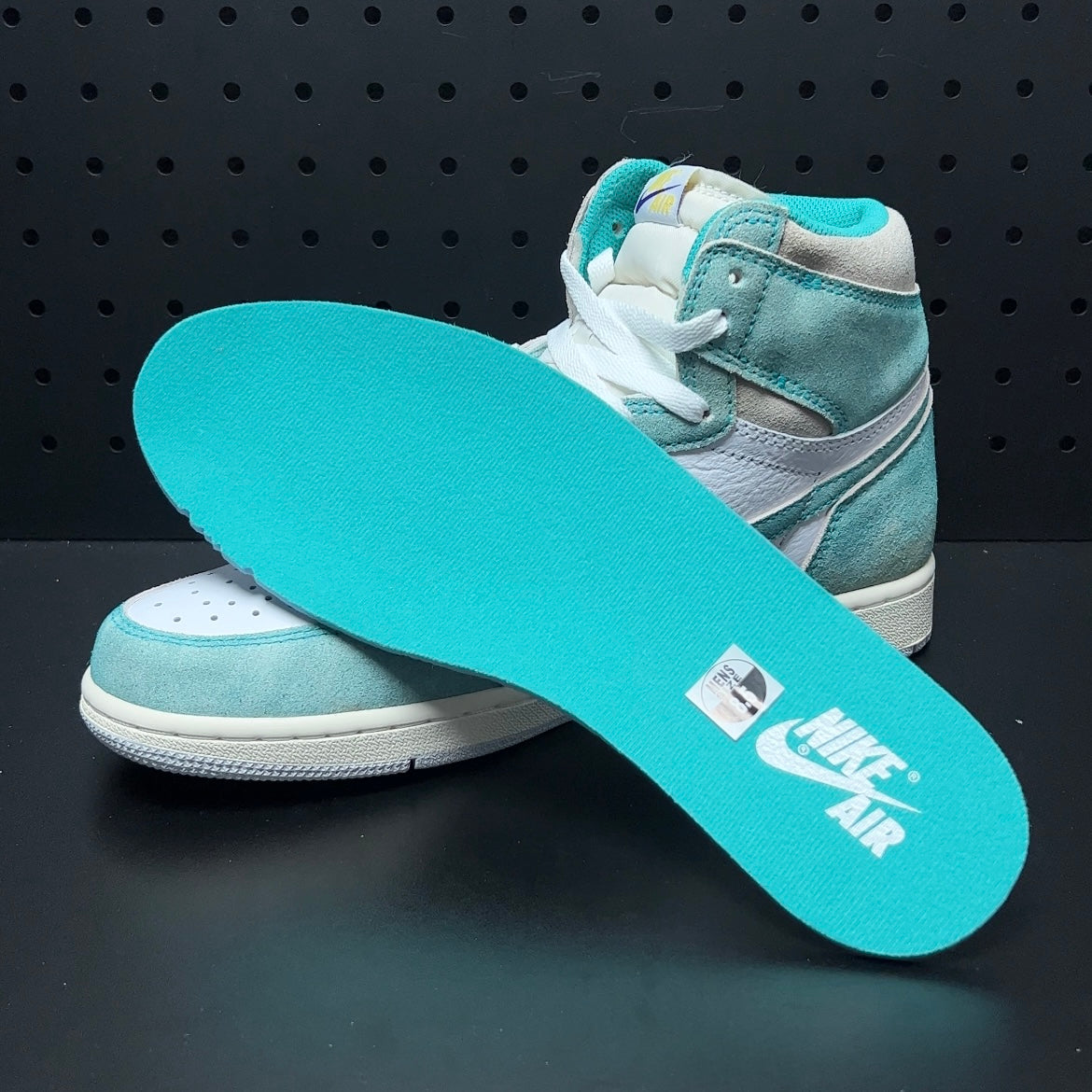 NIKE AIR JORDAN 1 RETRO HIGH OG TURBO GREEN