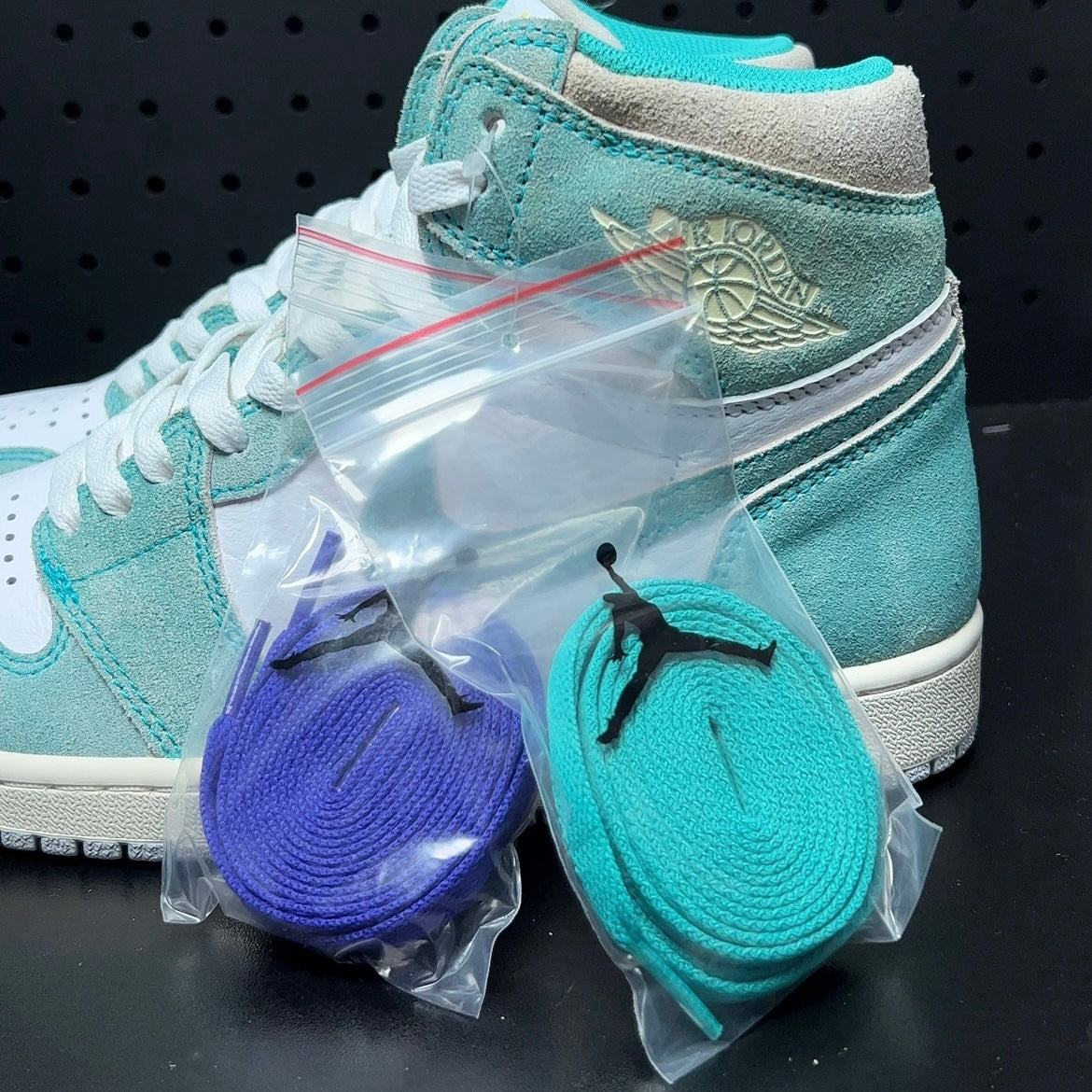 NIKE AIR JORDAN 1 RETRO HIGH OG TURBO GREEN