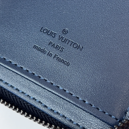 Louis Vuitton  Zippy Wallet Vertical