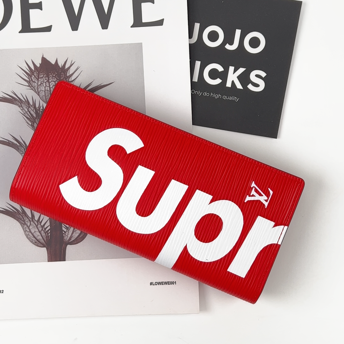 Louis Vuitton x Supreme Portefeuille Brazza Long Wallet in Red Epi Leather