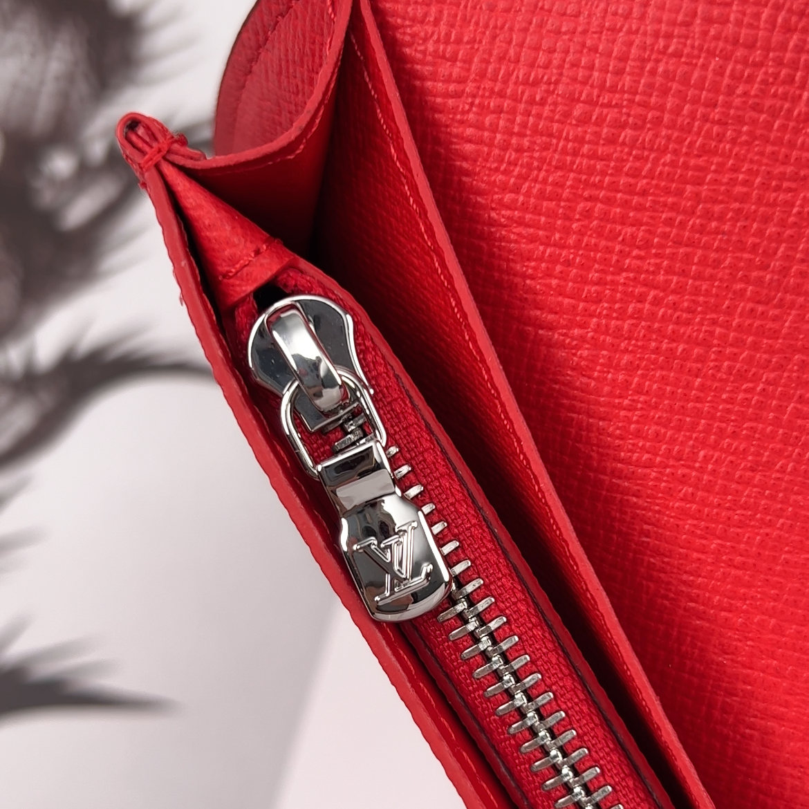 Louis Vuitton x Supreme Portefeuille Brazza Long Wallet in Red Epi Leather
