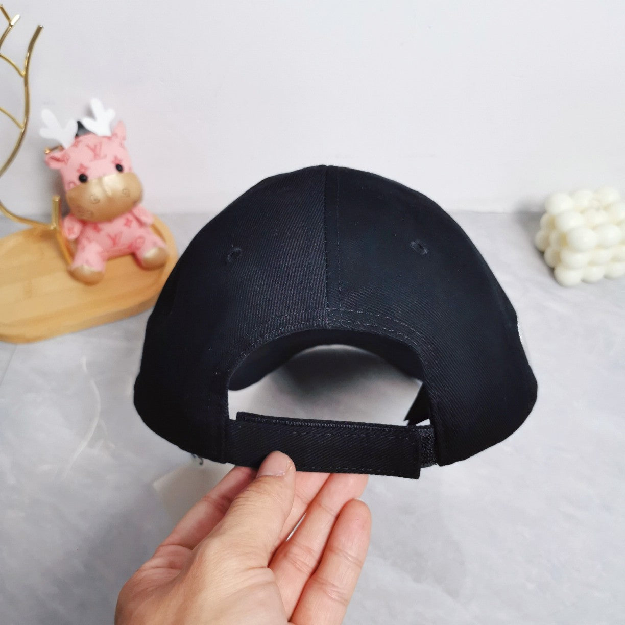 Balenciaga baseball cap