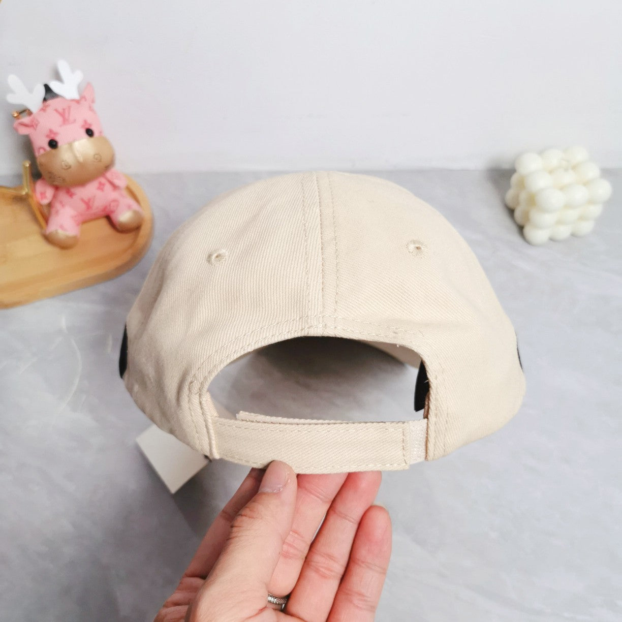 Balenciaga baseball cap