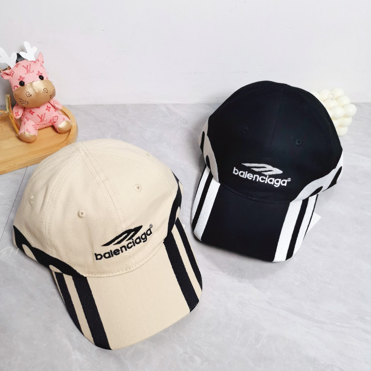Balenciaga baseball cap