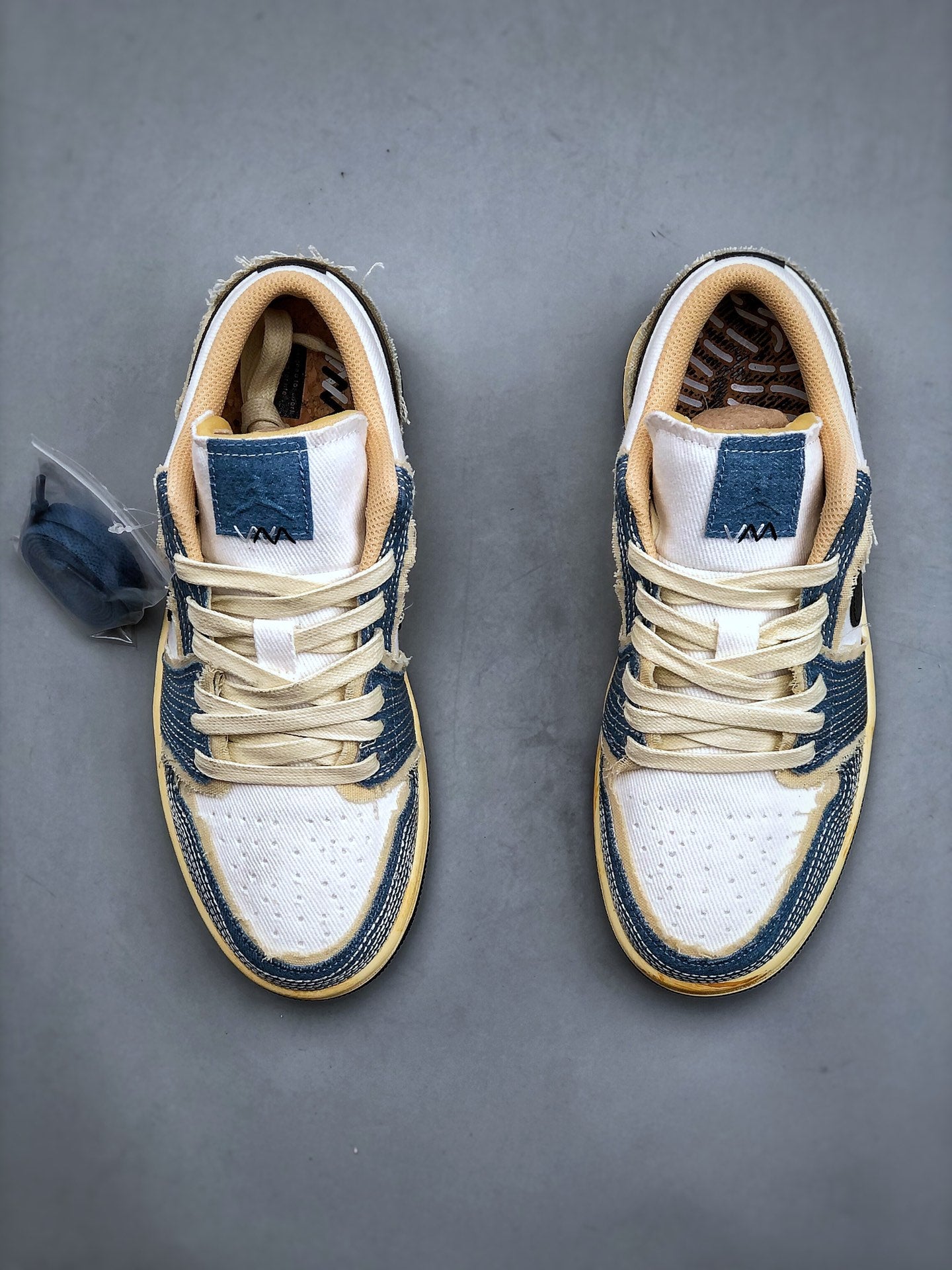 Nike Air Jordan 1 Low SE "World Make Japan"