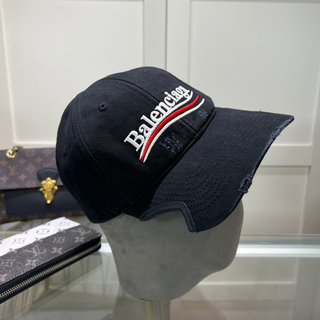 BALENCIAGA embroidered baseball cap