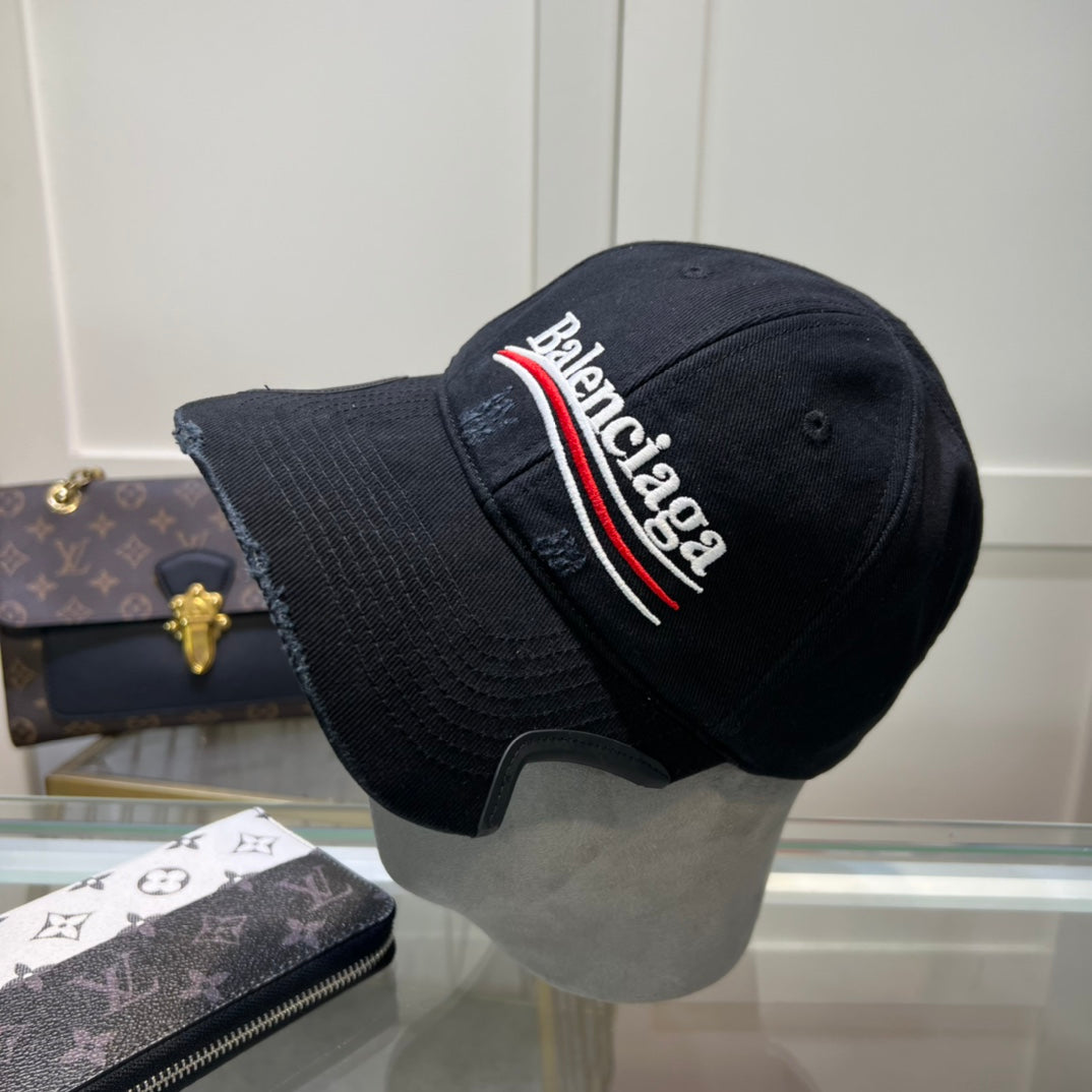 BALENCIAGA embroidered baseball cap